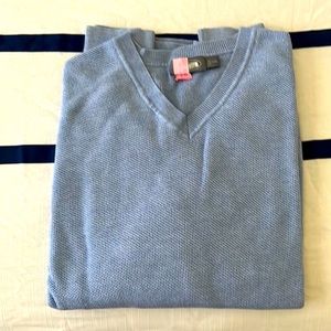 Long sleeve Talbots Men’s V neck sweater.Size XXL.Color is Light Blue.